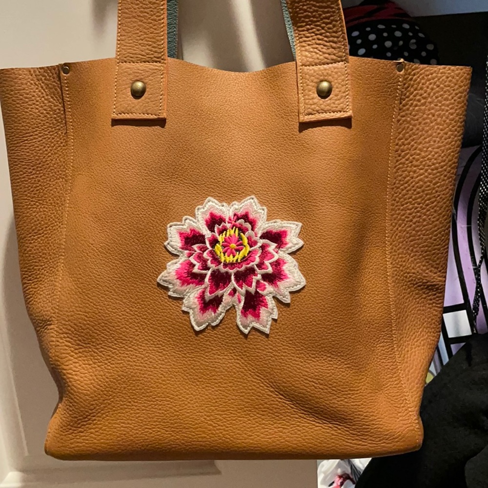 🔥🔥One of a kind special edition leather women’s bag purse Never full.